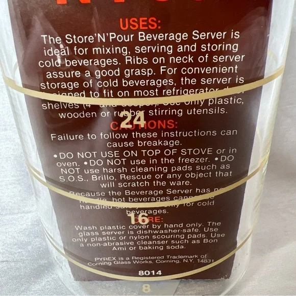 Vintage Pyrex 24oz Store‎ N Pour glass storage juice / Milk / liquid container - Picture 5 of 8